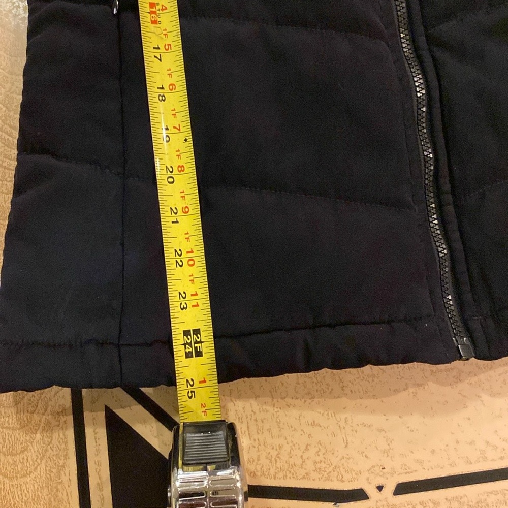 L.L Bean Women’s black jacket misses size xs - Picture 14 of 16